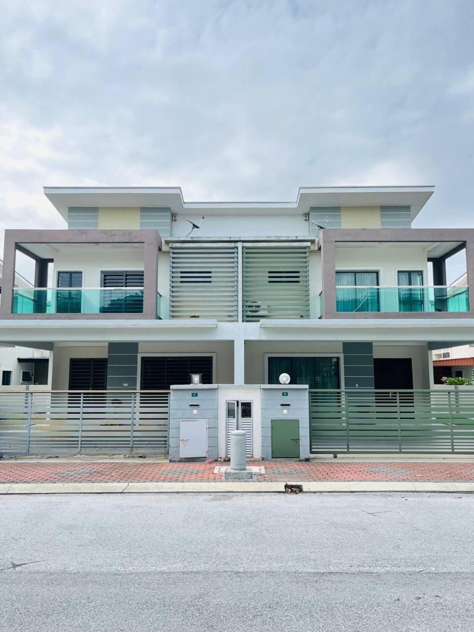 Sofea Mutiara Homestay Ipoh Kültér fotó