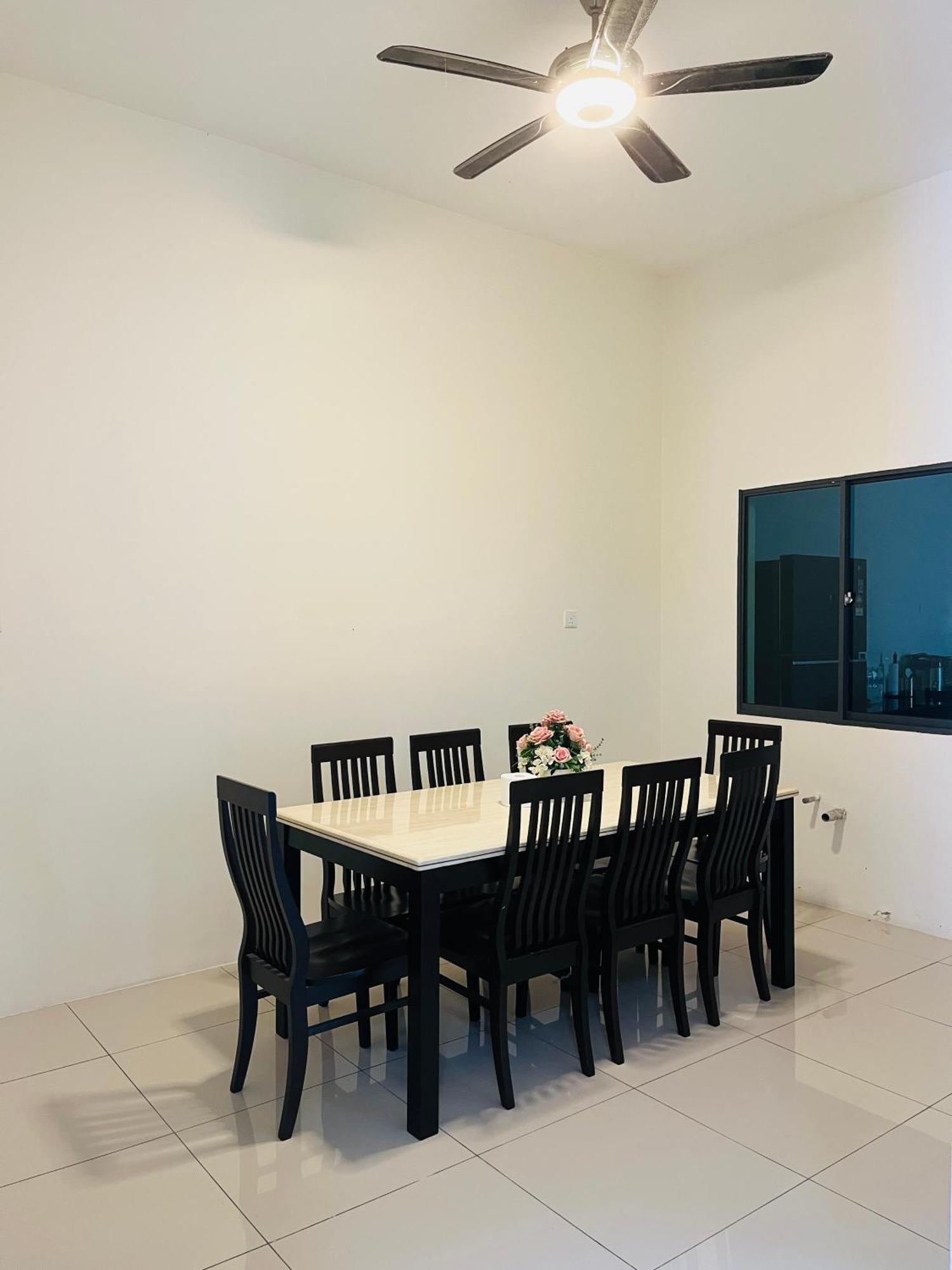 Sofea Mutiara Homestay Ipoh Kültér fotó